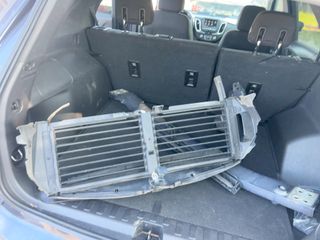 Vehicle Parts Image #3